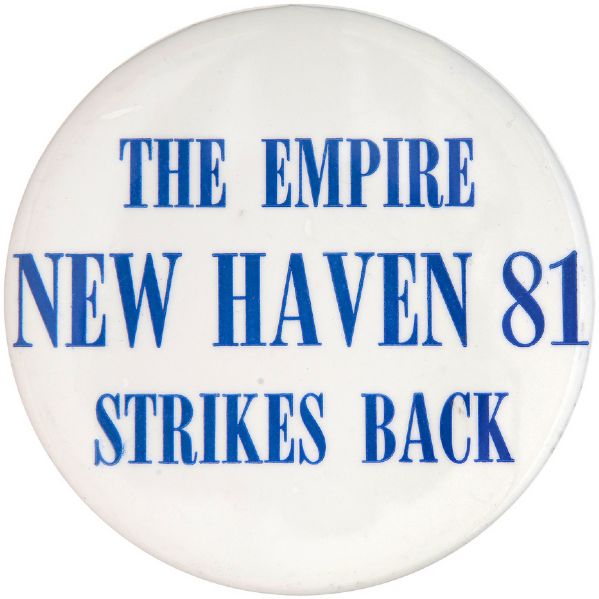 STAR WARS “THE EMPIRE STRIKES BACK” RARE TEST AND PRODUCTION PAIR OF MOVIE BUTTONS.
