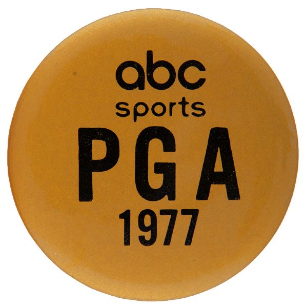 IN HOUSE “ABC SPORTS PGA 1977” GOLF BUTTON.