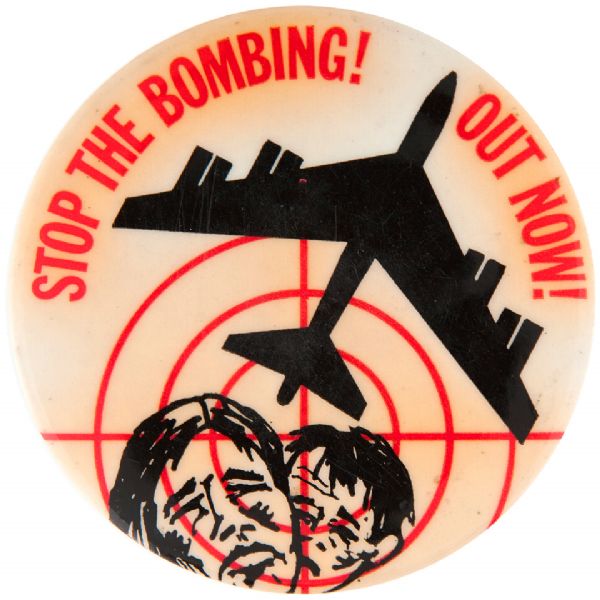 “STOP THE BOMBING! OUT NOW!” ANTI VIETNAM WAR CIRCA 1972 BUTTON.