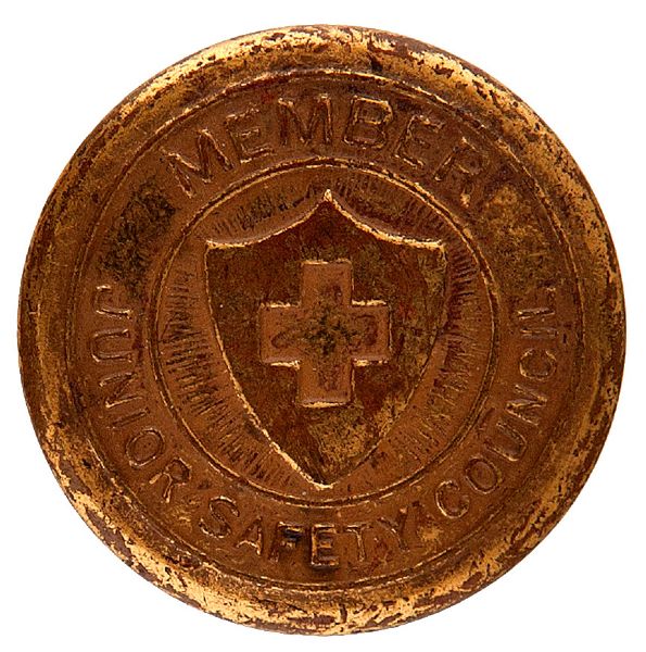 MEMBER/JUNIOR SAFETY COUNCIL UNUSUAL EMBOSSED BRASS BUTTON.