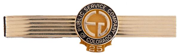 “PUBLIC SERVICE COMPANY OF COLORADO” 25 YEAR SERVICE TIE BAR IN ORIGINAL HINGED BOX.